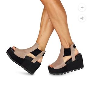 Coconuts by Matisse Ada Platform Bootie